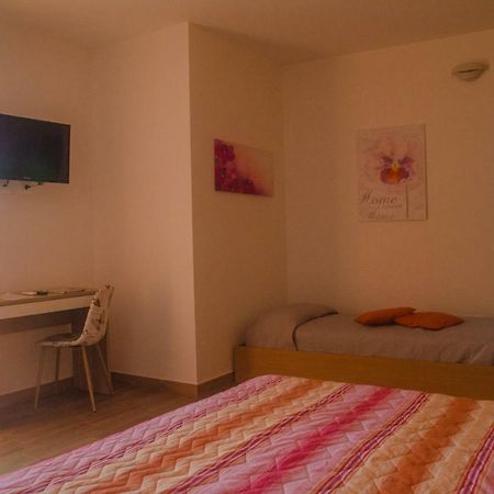 Baia Benessere B&B Eco Vegan Санта Севера Екстериор снимка